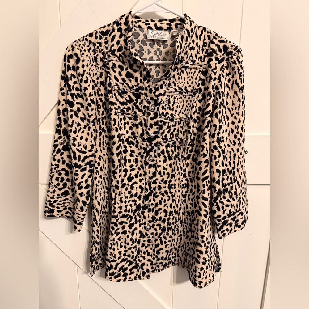 Kathy Che Leopard Print Button Down Shirt Women's Small Animal Chic